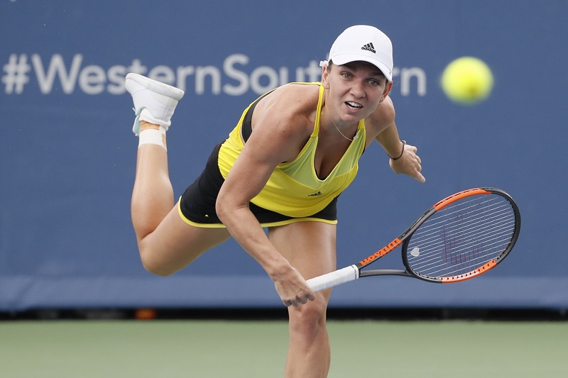 Rumunská tenistka Simona Halepová ve finále turnaje v Cincinnati. Rumunská tenistka Simona Halepová ve finále turnaje v Cincinnati.