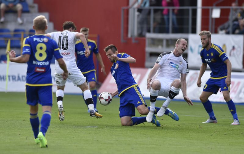 Plzeň v zápase 4. kola HET ligy proti Jihlavě. 