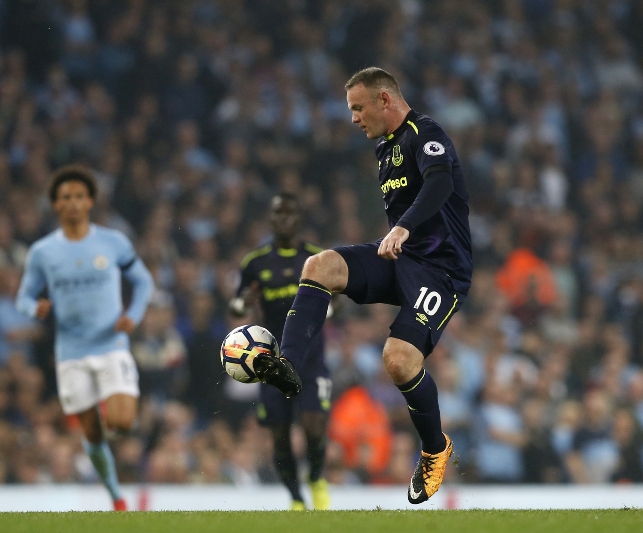 Wayne Rooney vyvolává u fanoušků Manchesteru City i po čtyřech letech totožné emoce.