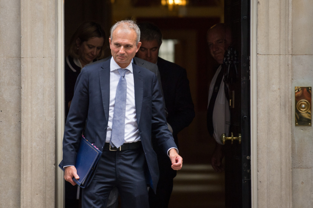 Ministr spravedlnosti David Lidington. Ministr spravedlnosti David Lidington.