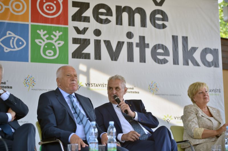 (Zleva) Václav Klaus a Miloš Zeman. 