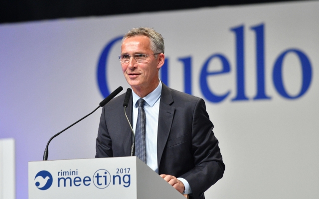 Generální tajemník NATO Jens Stoltenberg. Generální tajemník NATO Jens Stoltenberg.