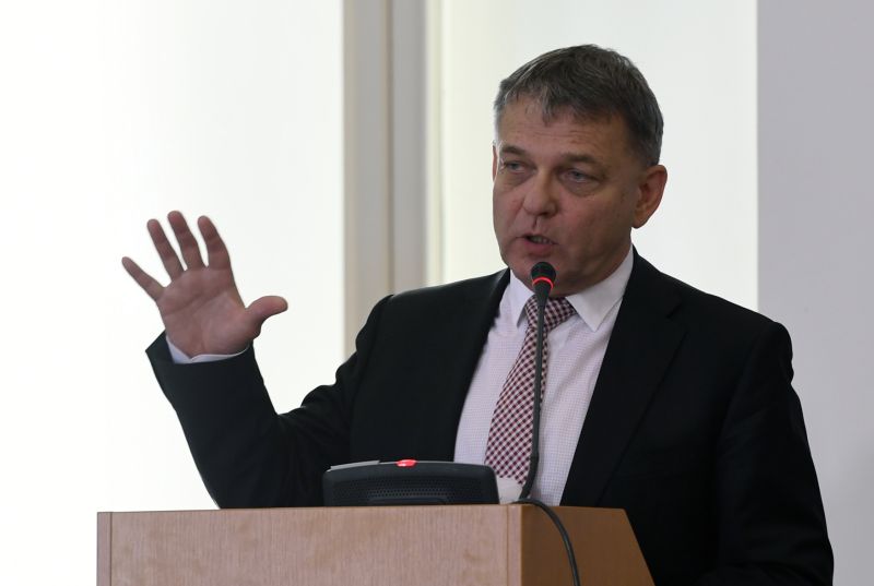 Ministr zahraničí Lubomír Zaorálek. 