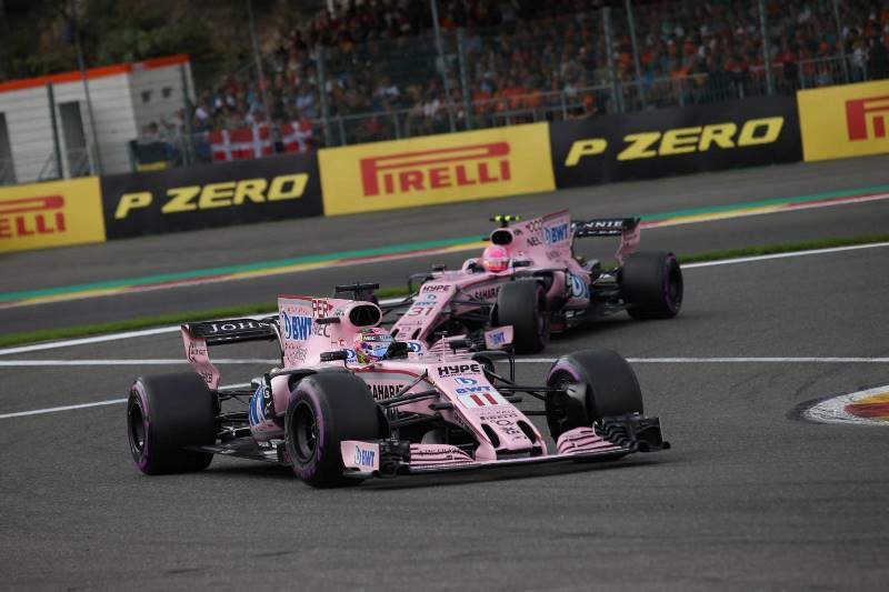 Piloti stáje Force India při Velké ceně Belgie.