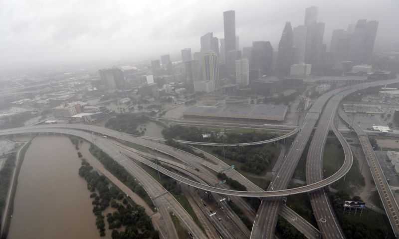 Prázdná dálnice, Houston.