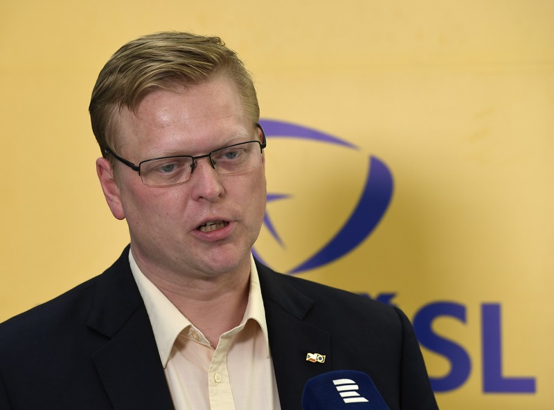 Pavel Bělobrádek. Pavel Bělobrádek.
