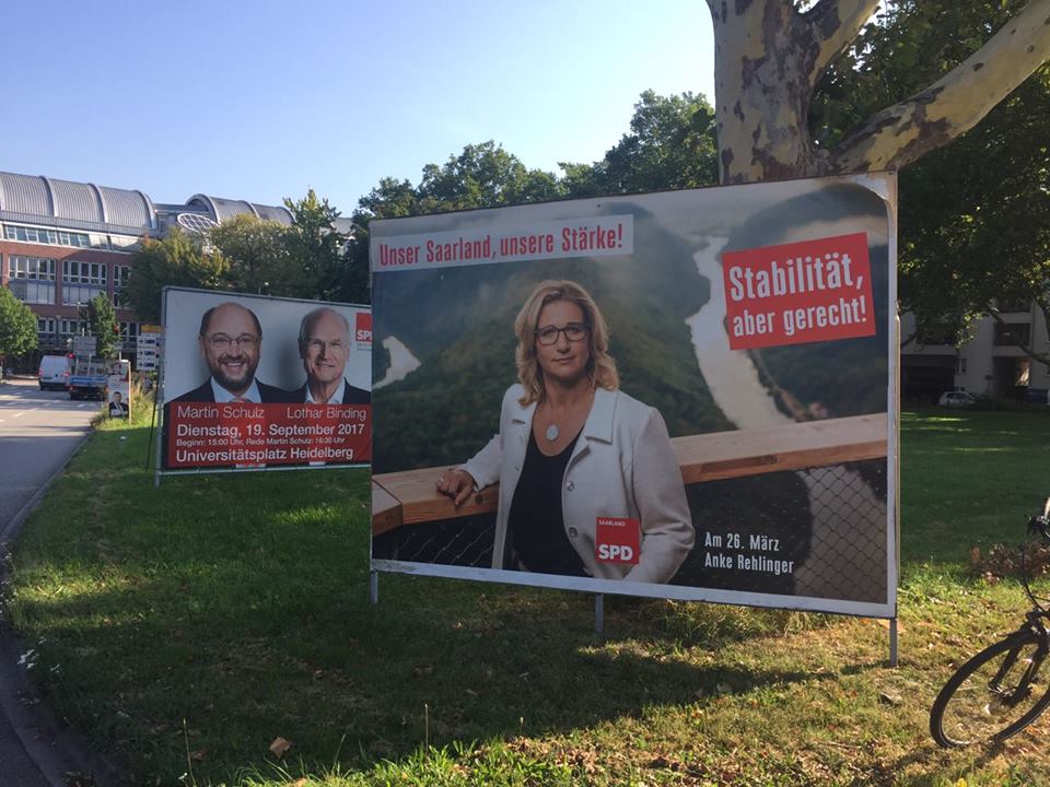 Chybné volební plakáty. 