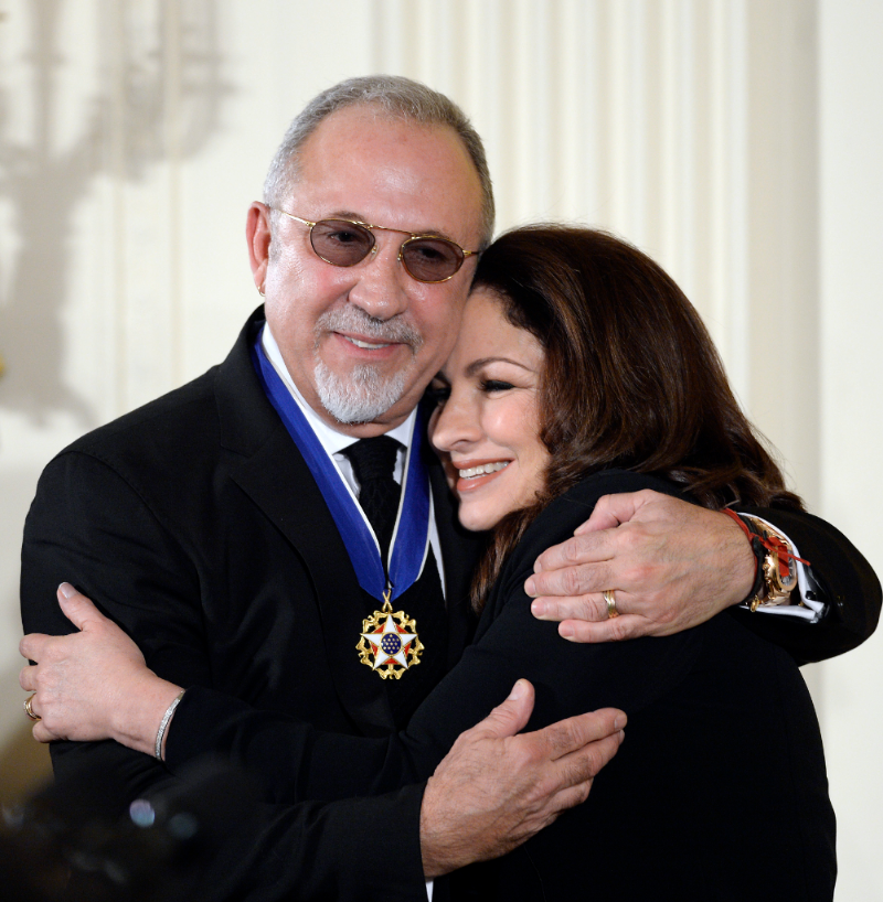 Zpěvačka Gloria Estefanová s manželem Emiliem Estefanem. Zpěvačka Gloria Estefanová s manželem Emiliem Estefanem.
