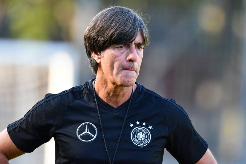 Joachim Löw má z českého týmu před vzájemným soubojem respekt. Joachim Löw má z českého týmu před vzájemným soubojem respekt.