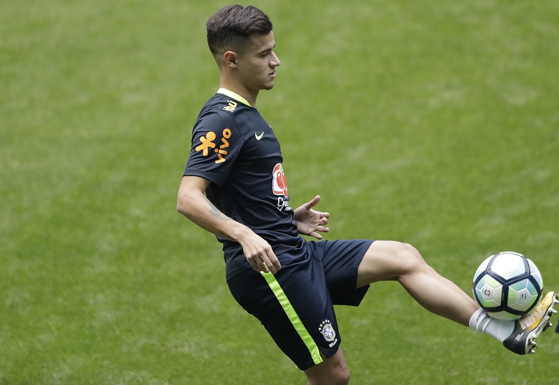 Brazilský fotbalista Coutinho zůstane v Liverpoolu. 