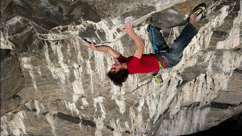 Český lezec Adam Ondra.