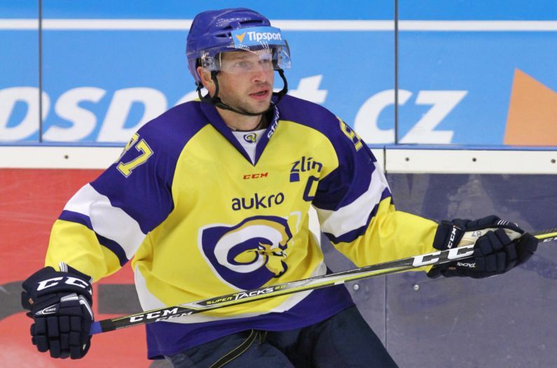 Kapitán extraligového Zlína Ondřej Veselý věří v úspěch. Kapitán extraligového Zlína Ondřej Veselý věří v úspěch.