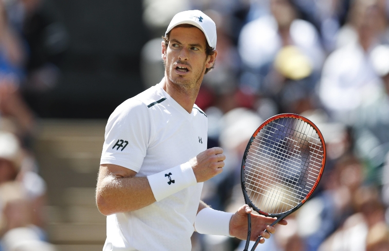 Murrayho dlouhodobě trápí problémy s kyčlí. Murrayho dlouhodobě trápí problémy s kyčlí.