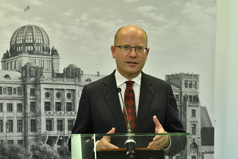 Premiér Bohuslav Sobotka. Premiér Bohuslav Sobotka.