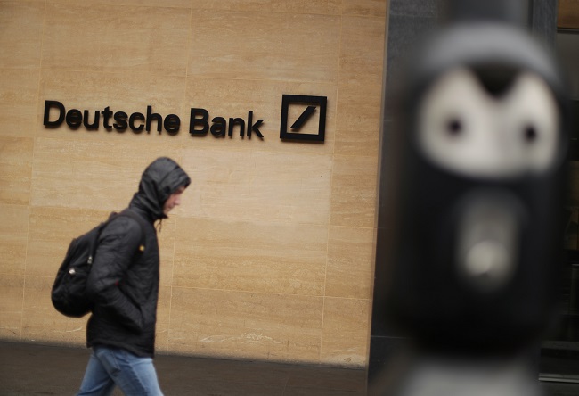 Pobočka Deutsche Bank v Londýně. Pobočka Deutsche Bank v Londýně.