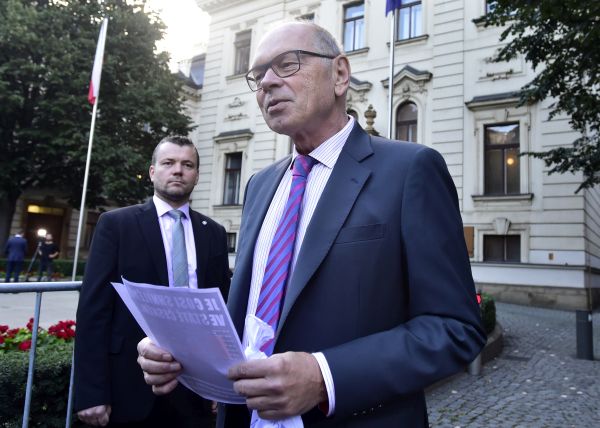 Ministr financí Ivan Pilný.