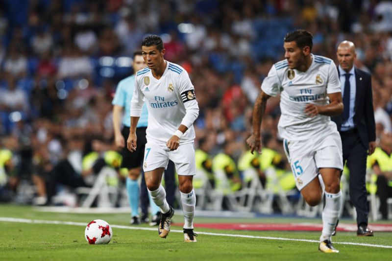 Cristiano Ronaldo v dresu Realu Madrid při jednom ze zápasů.