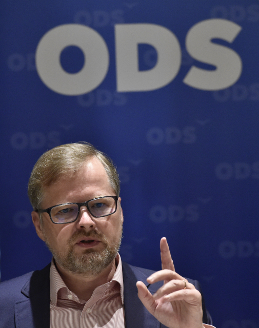 Předseda ODS Petr Fiala.