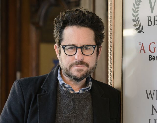 Režisér a producent J. J. Abrams. 
