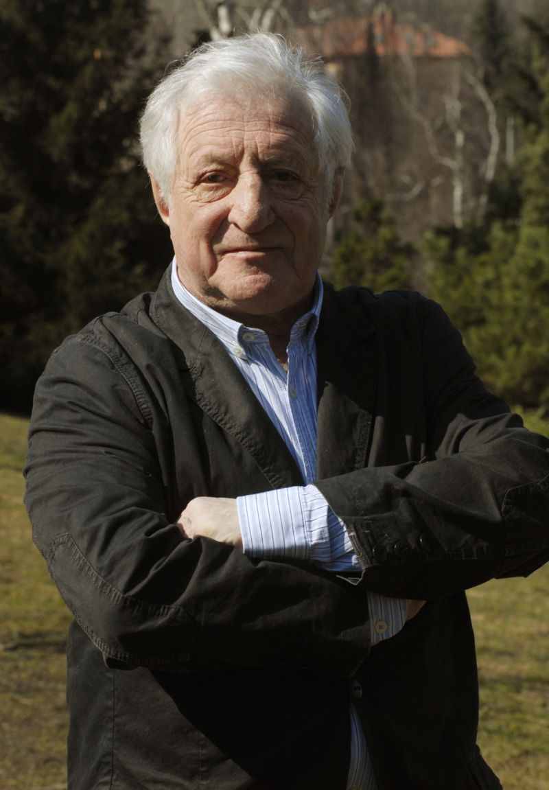 Pavel Bobek by dnes oslavil jubilejní 80. narozeniny.