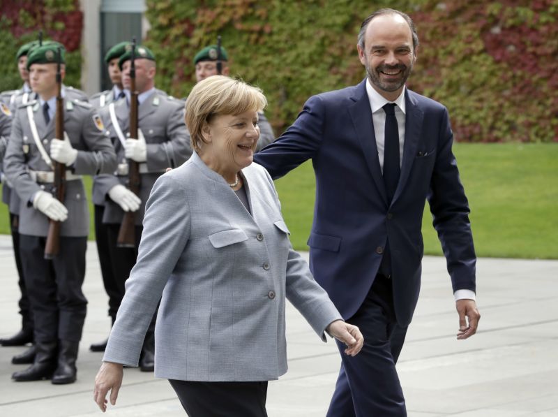 Německá kancléřka Angela Merkelová a francouzský premiér Édouard Philippe.