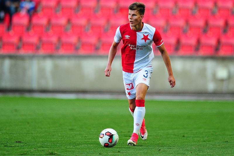 Ukrajinský fotbalista Eduard Sobol v dresu pražské Slavie.
