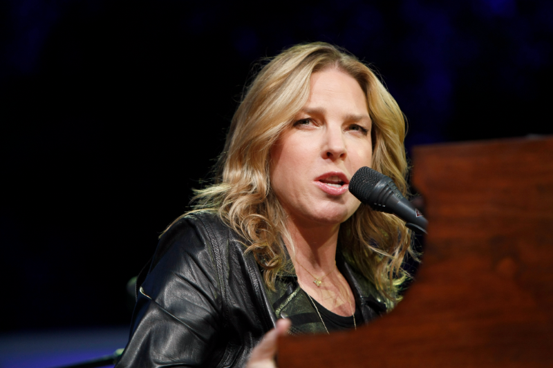 Diana Krallová. Diana Krallová.