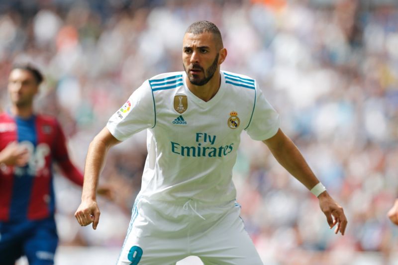 Karim Benzema prodloužil s Realem smlouvu.