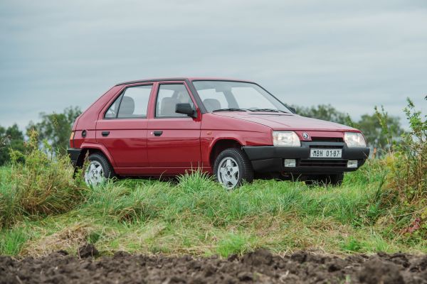Škoda Favorit.