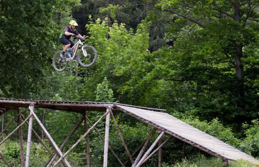 Monínecký bikepark bude v provozu až do 8. října.
