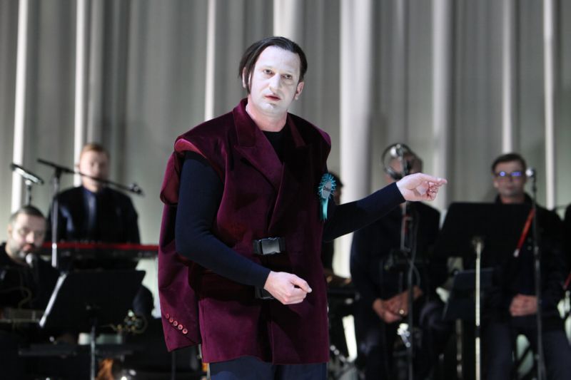 Úspěšná inscenace Amerika. Úspěšná inscenace Amerika.