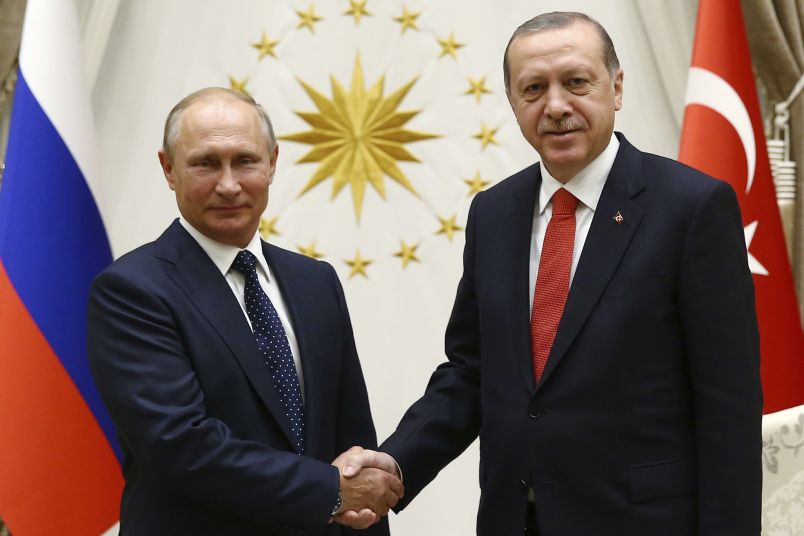 Turecký prezident Recep Tayyip Erdogan a jeho ruský protějšek Vladimír Putin.