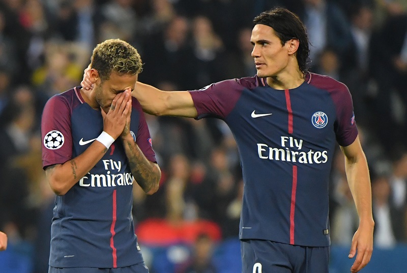 Edison Cavani (vpravo) se možná usmířil s Neymarem. Edison Cavani (vpravo) se možná usmířil s Neymarem.