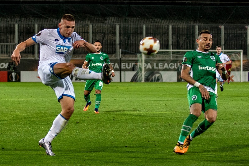 Pavel Kadeřábek. Pavel Kadeřábek.