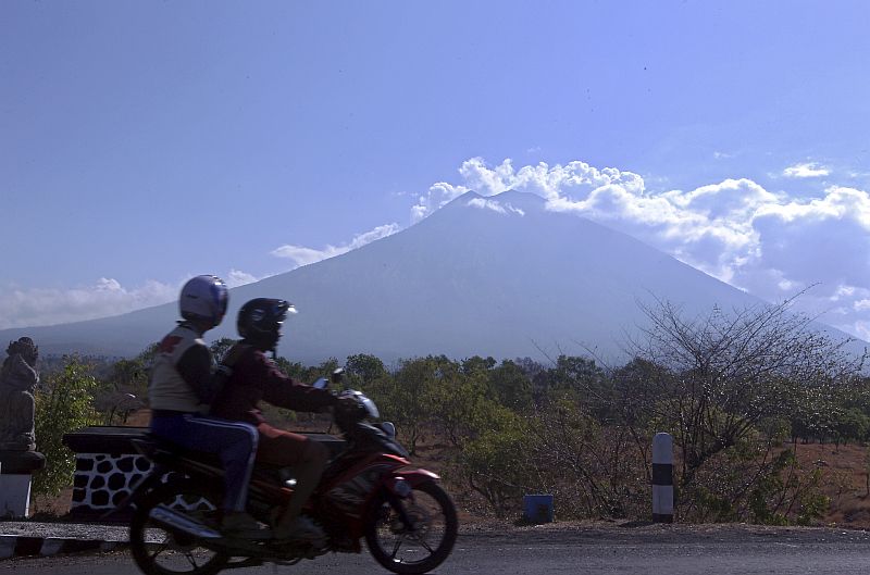 Sopka Agung, Bali. Sopka Agung, Bali.