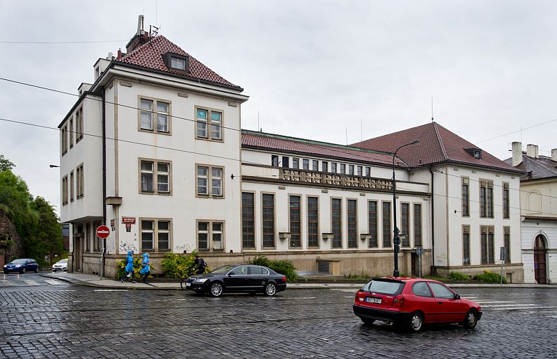 Zengerova trafostanice na pražském Klárově.