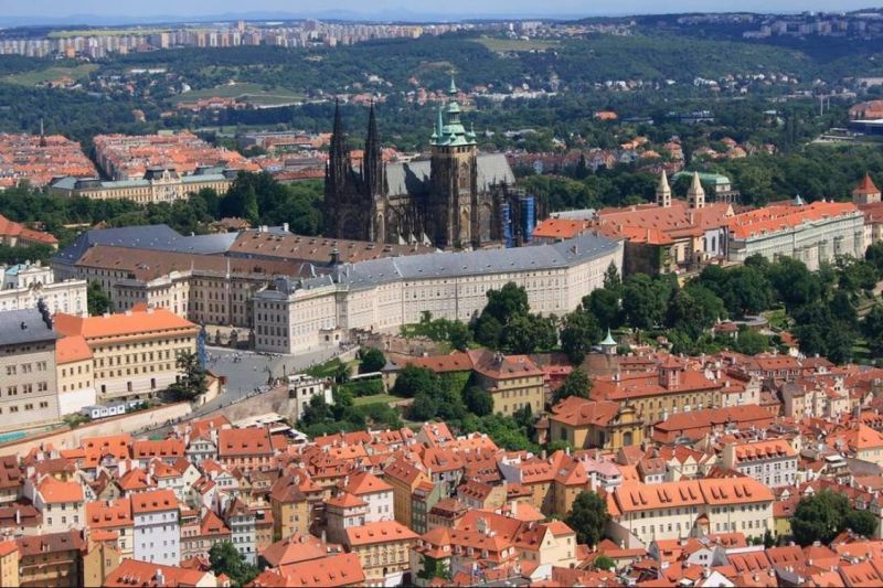 Hlavní město Česka Praha.