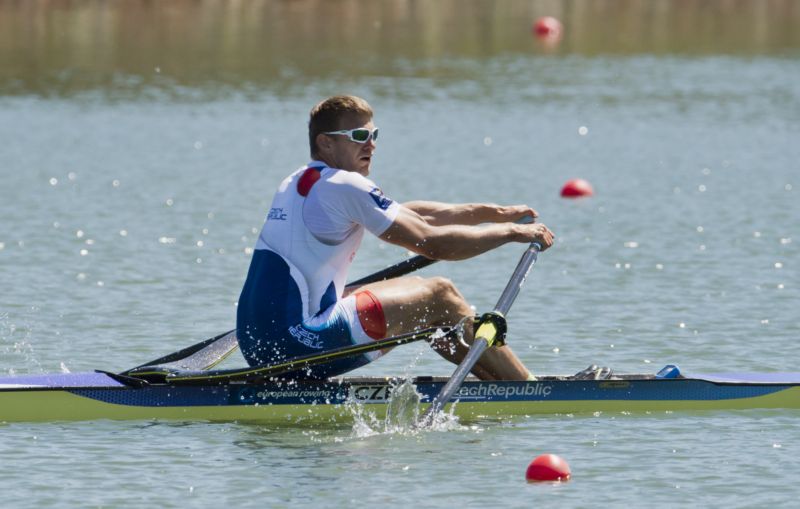 Skifař Ondřej Synek.