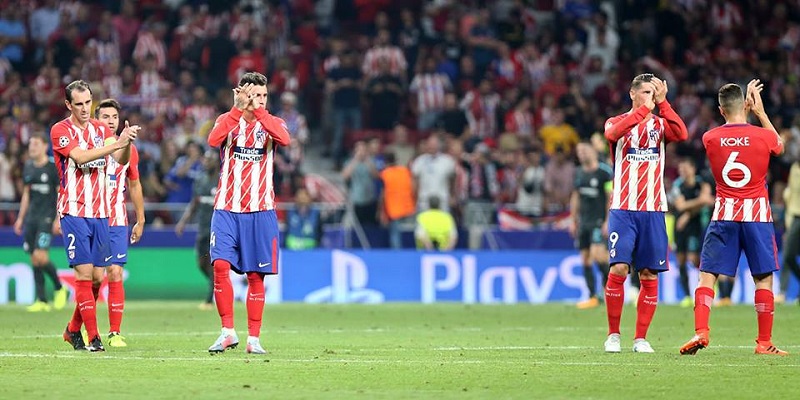Atlético nečekaně ztratilo body a dalo šanci Seville.