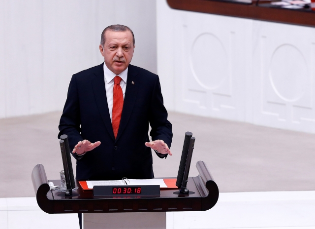 Turecký prezident Recep Tayyip Erdoğan. Turecký prezident Recep Tayyip Erdoğan.