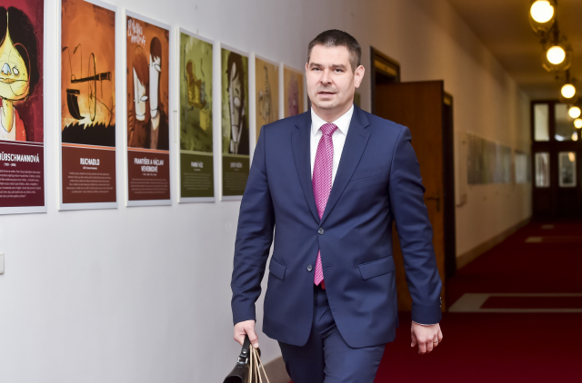 Ministr průmyslu a obchodu Jiří Havlíček.