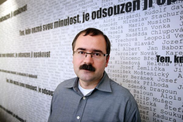 První ředitel ÚSTR Pavel Žáček.