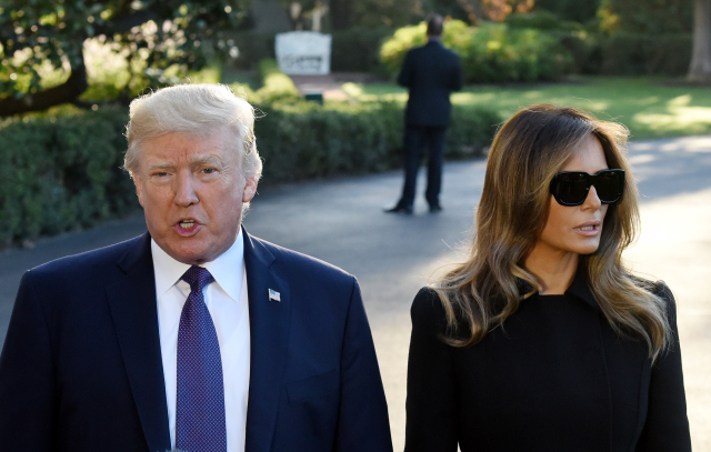 Prezident USA Donald Trump s první dámou Melanii. Prezident USA Donald Trump s první dámou Melanii.