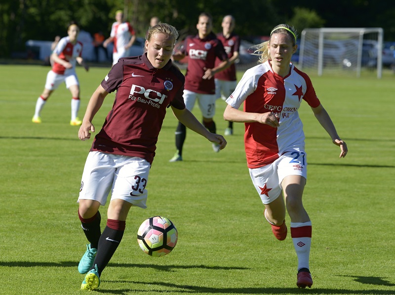 Fotbalistky Sparty a Slavie (ilustrační foto).
