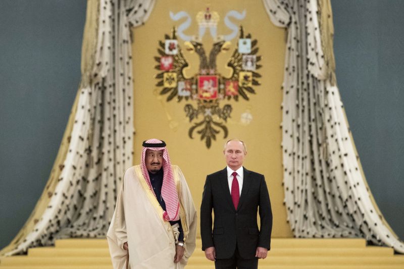Ruský prezident Vladimir Putin a saúdskoarabský král Salmán.