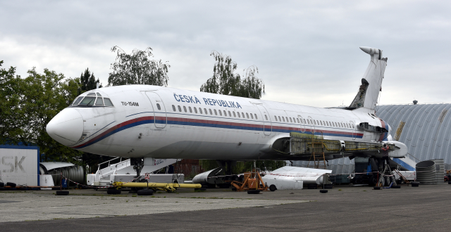 Bývalý vládní letoun Tu-154. Bývalý vládní letoun Tu-154.