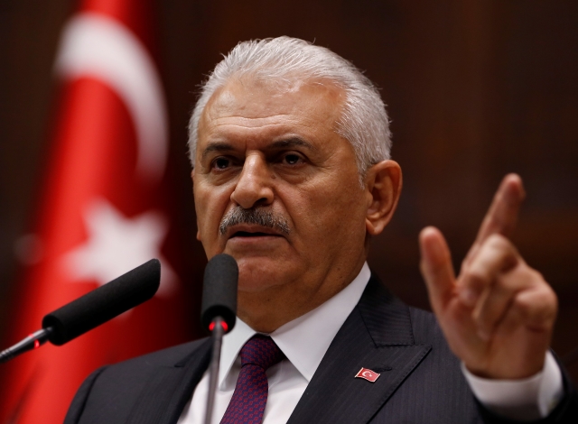 Turecký premiér Binali Yildirim. 