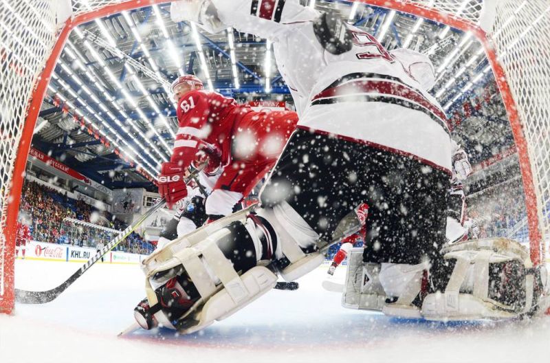 Momentka z ruské KHL. Momentka z ruské KHL.