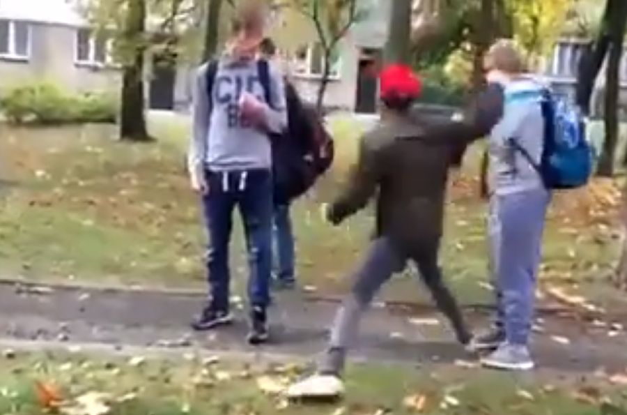Momentka z útoku v Lounech.