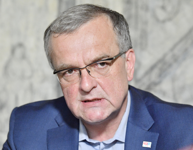 Předseda strany TOP 09 Miroslav Kalousek.